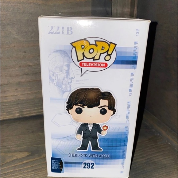 Funko pop Sherlock with Apple #292 - Picture 4 of 8
